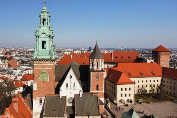 Wycieczka do Wawelu z PTTK Osiek – zwiedzanie z przewodnikiem w listopadzie