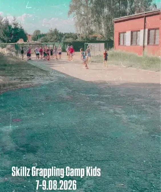 Dzień 2 Skillz Grappling Camp w Oświęcimiu: dzieci trenują mimo porannego rozruchu