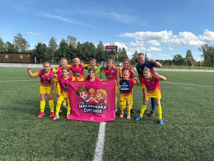 Małopolska Cup U11: Zawodniczki z Przeciszowa z kompletem zwycięstw awansowały do finału w Krakowie